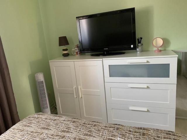 Comme A La Maison - Chambre Double Chez Habitant Pres De Toulouse Baziege Bagian luar foto