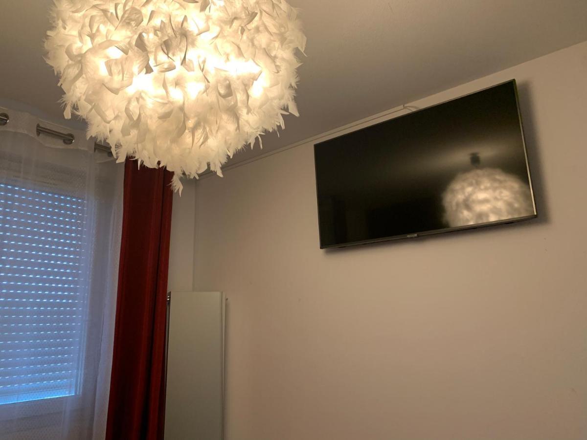 Comme A La Maison - Chambre Double Chez Habitant Pres De Toulouse Baziege Bagian luar foto